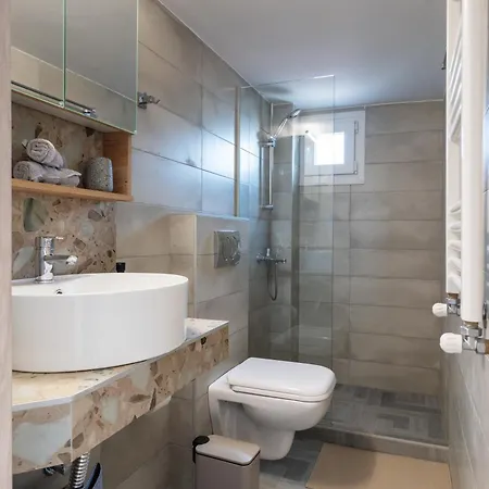 公寓 Bright & Stylish 2br In The Heart Of *